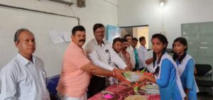 Read more about the article 29 Jun,  Sala Pravesh Utsav शासकीय हाई स्कूल स्टेशन पारा शक्ति विद्यालय में मनाया गया