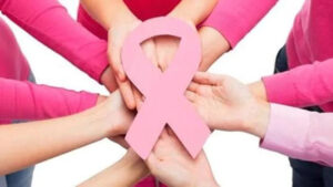 Breast Cancer का शिकार महिलाओं के लिए Exercise बेहद जरूरी