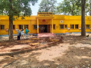 Narayanpur Latest News : जनपद पंचायत सीईओ ने सीसी सड़क बना कर पेश की मिसाल