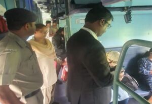 Railway : रायपुर मंडल में रायपुर-तिल्दा नेवरा-रायपुर के मध्य मजिस्ट्रेट टिकट चेकिंग