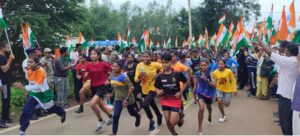 Read more about the article Jagdalpur Latest News : लोहंडीगुड़ा के धावकों ने मारी बाजी, रन फॉर हमर तिरंगा का भव्य मैराथन आयोजित