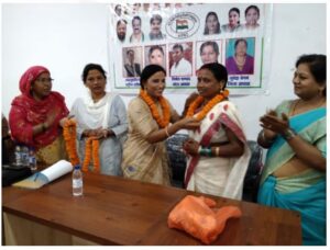 Read more about the article Congress : जुबेदा बेगम के नेतृत्व में वार्ड अध्यक्षों की नियुक्ति पर कांग्रेस पार्टी के महिला विंग ने दी बहुत -बहुत बधाई एवं शुभकामनाएं