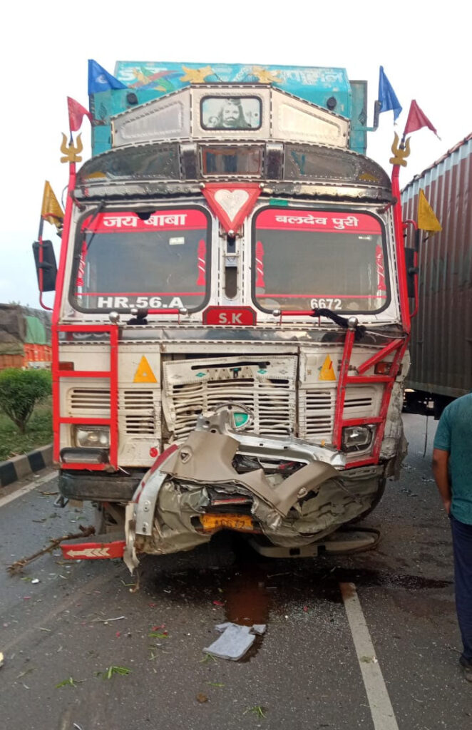 Durg Bhilai News : कार को ट्रक ने मारी टक्कर, 2 कार सवार की मौत