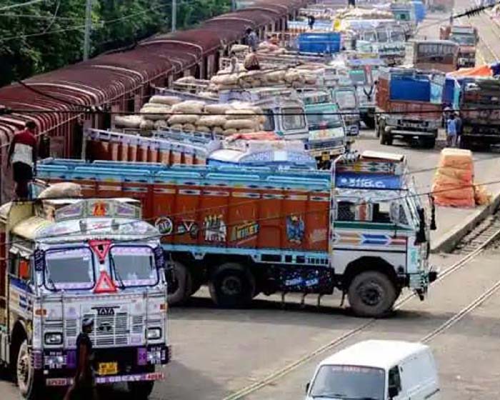 Transport Department : वाहनों का करोड़ों रुपए बकाया टैक्स जमा करने मिलेगी छूट