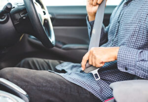 Read more about the article Car Seat Belt Rules : सरकार का बड़ा कदम! बदलने जा रही है कार की सीट बेल्ट से जुड़े नियम, आप भी जान लें