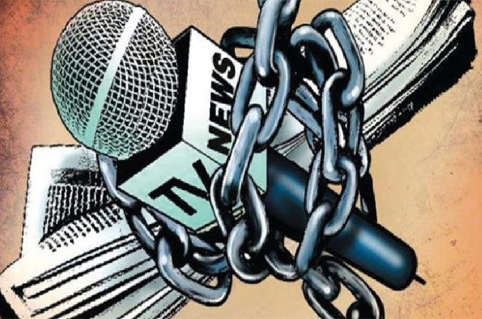 You are currently viewing Indian Press’ : देश के चौथे स्तंभ को कहते हैं ‘पत्रकारिता’, दुनिया में 150वें स्थान पर है ‘इंडियन प्रेस’