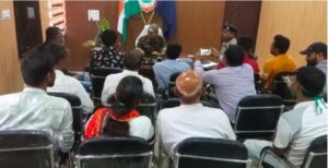 Mohla Manpur Ambagarh Chowki मोहला मानपुर अंबागढ़ चौकी के पत्रकारों ने की एसपी से चर्चा