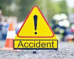 Karnataka Breaking : दर्दनाक सड़क हादसा, टेंपो और टैंकर की टक्कर में 9 लोगो की मौत