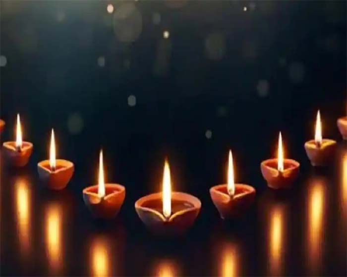 Happy Diwali Today 2022 : दीपों का पर्व दिवाली आज, जानिए दिवाली के पर्व का ज्योतिषीय महत्व और पूजा विधि
