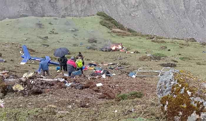 Uttarakhand helicopter crash : केदारनाथ से फाटा जा रहा हेलीकॉप्टर क्रैश, पायलट समेत 7 की मौत...