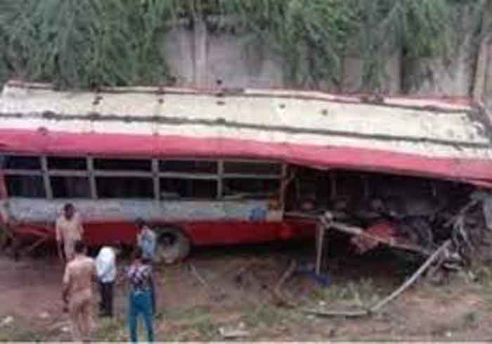 Rewa Bus Accident : नींद में मौत की गोद में चले गए यात्री, हादसे के बाद चीख-पुकार मची, 15 जानें चली गईं