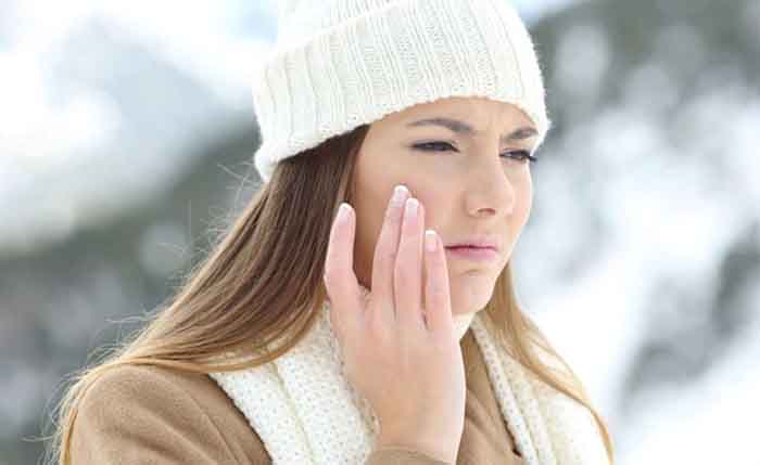 Skin Care In Winter : सर्दियों में फटी त्वचा से नहीं होंगे परेशान, इन टिप्स को अपनाएं.....