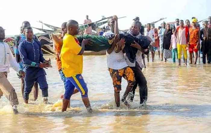 Nigeria Boat Accident : बड़ी दुर्घटना! नाव पलटने से 75 लोगों की मौत, 85 और लोग सवार, राहत और बचाव कार्य जारी