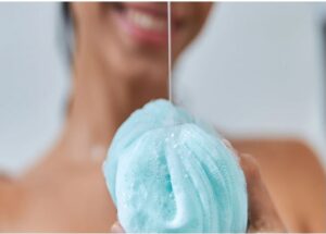 Read more about the article Bathing tool loofah स्किन के लिए नुकसानदायक साबित हो सकता हैं बाथिंग टूल लूफा