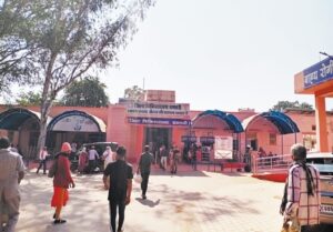 Read more about the article District Hospital Dhamtari : चोरों के हौसले बुलंद अस्पताल परिसर मे चोरी बढ़ी