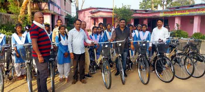 Saraswati Cycle Scheme : छत्तीसगढ़ शासन द्वारा बालिका शिक्षा को प्रोत्साहित करने के लिए शुरू की गई सरस्वती साइकिल योजना