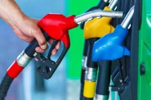 Petrol-Diesel : सस्ता होगा पेट्रोल-डीजल, जानिए कितने रुपए कम हो सकते हैं रेट....