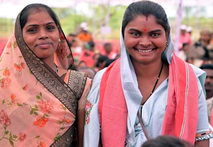 You are currently viewing Raipur Chhattisgarh : छत्तीसगढ़ की महिलाएं छू रही हैं सफलता की नई ऊंचाइयां, मछली से बनाया अचार, कीमत जानकर चौंक जाएंगे आप…