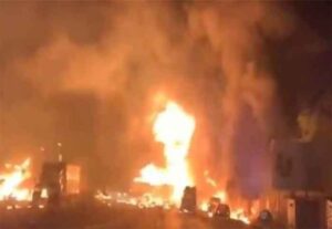 Mizoram Blast in petrol tanker : बीच सड़क पर आग का गोला बना पेट्रोल टैंकर, 11 लोगों की दर्दनाक मौत