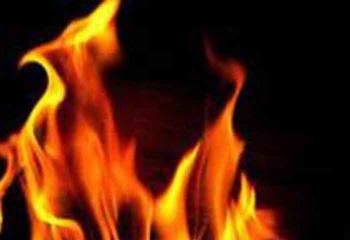 You are currently viewing Dehradun Uttarakhand : घर में लगी भीषण आग, जिंदा जले बुजुर्ग दंपत्ति….