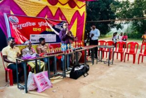 Read more about the article Dhamtari Police धमतरी पुलिस के द्वारा किया गया एक दिवसीय कबड्डी,कुर्सी दौड़, 100 मीटर रेस का आयोजन