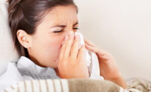 Read more about the article Helth cold सर्दी में बंद हो गई है नाक तो आपके काम आएँगे ये घरेलू नुस्खे