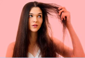Read more about the article winter सर्दियों में बालों की बेहतर देखभाल के लिए अपनाएं ये 5 टिप्स