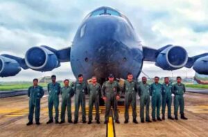 Indian Air Force : चीन सीमा पर फाइटर जेट, हेलिकॉप्टर, ड्रोन जुटा रहा भारत, 48 घंटे में बड़े सैन्य अभ्यास की तैयारी