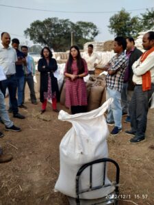 Jaijaipur Assembly : धान खरीदी केंद्र तुषार मे किसानों से डेढ़ किलो धान अधिक लेने पर कार्यवाही के लिए कलेक्टर ने तहसीलदार को दिए आदेश