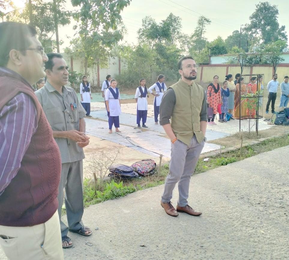 Swami Atmanand School : स्वामी आत्मानंद स्कूल में परिवर्तित होंगे हाई स्कूल