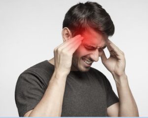 Read more about the article Headache सिरदर्द से परेशान हैं तो इन 5 चीजों के सेवन से बचें