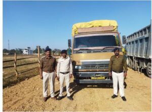Read more about the article Surajpur News Today : चौकी लटोरी पुलिस ने ट्रक में लोड संदिग्ध 310 बोरी धान किया जप्त