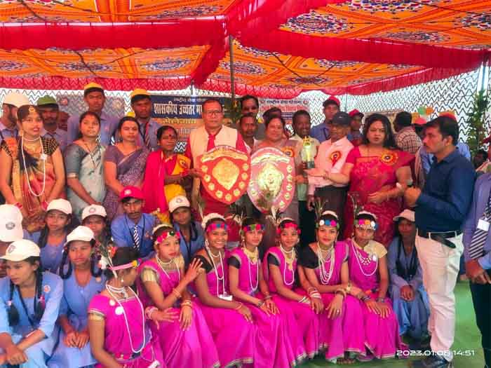 Bhanupratappur : नशापान से दूर रहने लोगों को किया गया प्रेरित हवरकोंदल एनएसएस शिविर संपन्न
