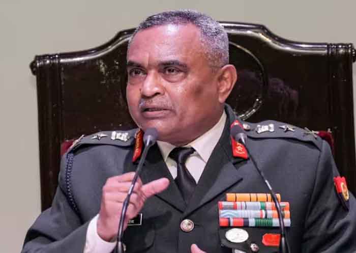 Army Chief General Manoj Pandey : आर्मी चीफ का आया बड़ा बयान, सेना किसी भी स्थिति से निपटने को तैयार