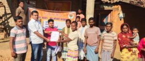 Read more about the article (Dantewada latest news) मोर आवास मोर अधिकार कार्यक्रम :  भाजपा मण्डल गीदम में प्रधानमंत्री आवास हितग्राहियों से चर्चा