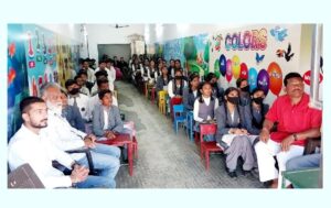 Read more about the article (Jagdalpur News Today) परीक्षा पें चर्चा में  शामिल होने स्कूल पहुंचे भाजपा के दिग्गज नेता