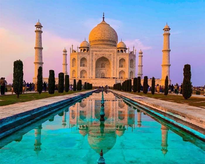 Taj Mahal Agra : ताजमहल में आज से तीन दिनों तक फ्री एंट्री, जानिए क्या है खास
