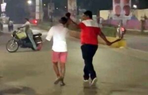 Read more about the article Raipur Big Crime News : सिरफिरे आशिक ने घर में घुसकर किशोरी से की मारपीट, नाबालिग को बाल पकड़कर घसीटते हुए बीच सड़क पर ले गया, फिर…