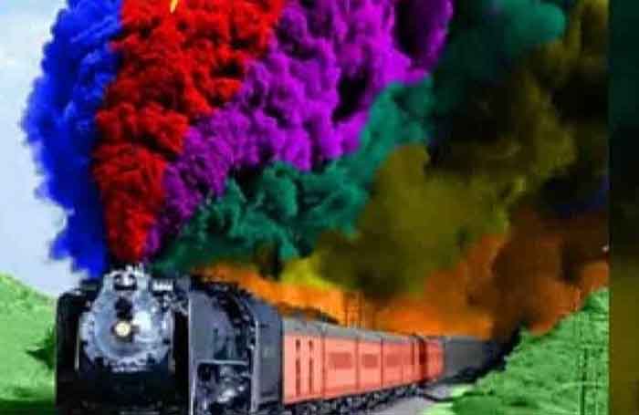 Holi Festival 2023 : होली पर ट्रेन से यात्रा करने की है योजना तो इन बातों का रखे ध्यान...