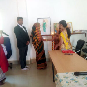 Read more about the article Jagdalpur Breaking महिला दिवस सप्ताह के अवसर पर महिलाओं के अधिकार को लेकर ग्राम बालीकोंटा में जागरूकता कार्यक्रम का आयोजन