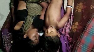 Read more about the article Kharora Breaking : बच्चे समेत पति – पत्नी ने की आत्महत्या, देखिये VIdeo