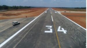 Read more about the article Ambikapur मां महामाया एयरपोर्ट अंबिकापुर से जल्द ही उड़ान भरेगी हवाई सेवा, डीजीसीए की तीन सदस्यीय टीम पहुंची 