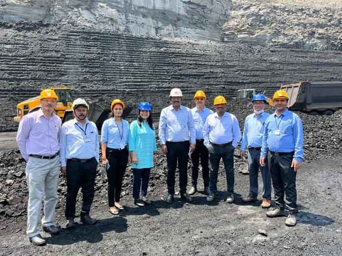 Deepka Mines : कोयला नियंत्रक एवं उप महानिदेशक, कोयला मंत्रालय, संतोष अग्रवाल ने किया दीपका खदान का दौरा