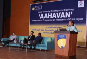 Read more about the article Amity University Raipur : बाल अधिकारों की रक्षा में युवाओं की सक्रिय भूमिका होती है – तेजकुंवर नेताम