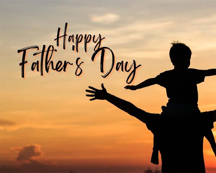 Happy Father's Day Today 2023 : प्यार भरे संदेशों से पापा को दे अनोखे अंदाज में बधाई....मिलेगा ढेर सारा प्यार