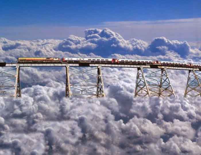 Argentina : यहाँ बादलों के बीच से होकर गुजरती है ट्रेंन....नजारा कमाल का