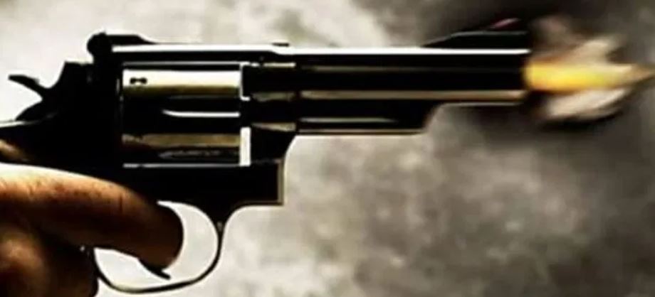 Madhya Pradesh Crime News : कोचिंग संचालक को गोली मार कर छात्र फरार