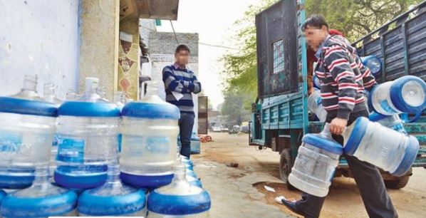 Water business : पानी के कारोबार को लगा बारिश का झटका, आई 50 फ़ीसदी की गिरावट