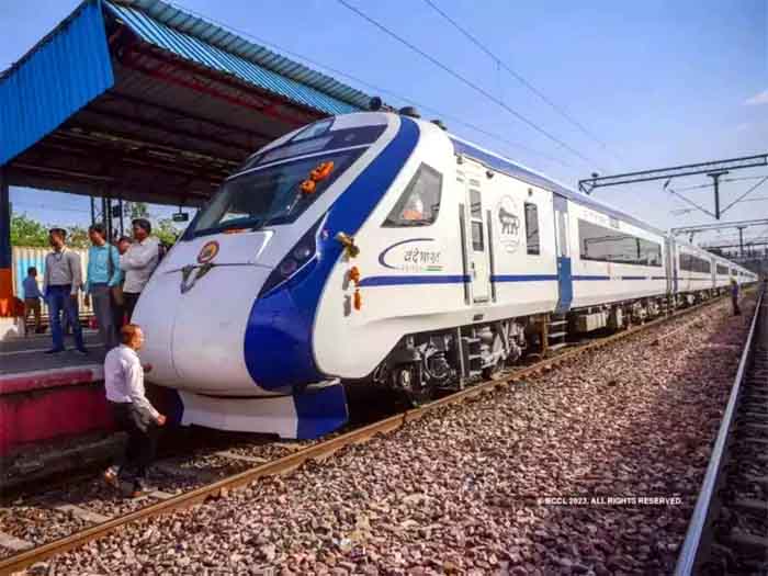 Indian Railway Big News : करोड़ों रेल यात्र‍ियों के ल‍िए खुशखबरी, वंदे भारत समेत सभी ट्रेनों का कम होगा क‍िराया