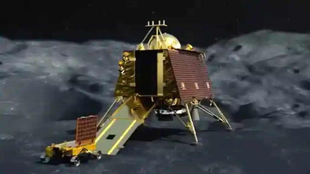Vikram Lander of Chandrayaan-3 sent the first observation, gave important information to ISRO